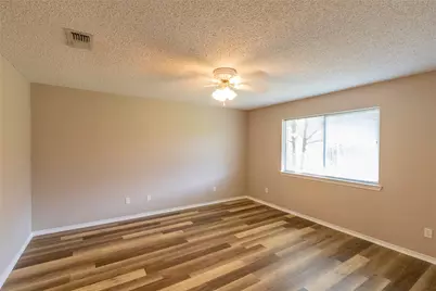 10708 Cobblestone Drive, Benbrook, TX 76126 - Photo 11