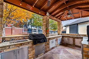 2520 Towne View Ct, Flower Mound, TX 75028 - Photo 5