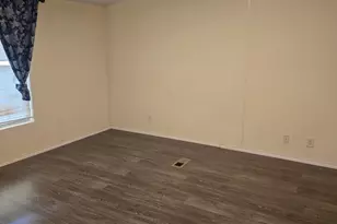 277 Deer Shadow Cir, Whitney, TX 76692 - Photo 19