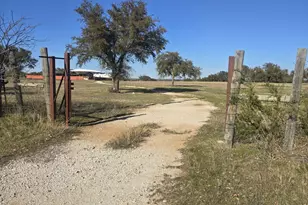 277 Deer Shadow Cir, Whitney, TX 76692 - Photo 3