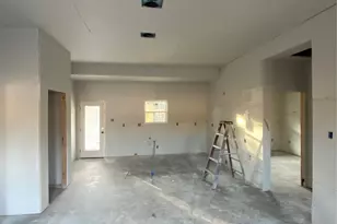 2001 Hoopers Ct, Weatherford, TX 76085 - Photo 13