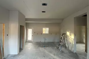 2001 Hoopers Ct, Weatherford, TX 76085 - Photo 11