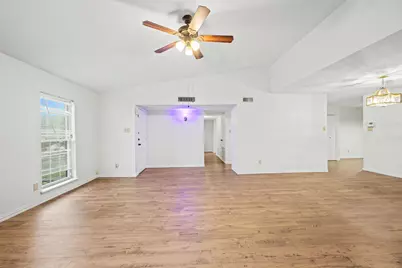 8814 Linda Vista Drive, Rowlett, TX 75088 - Photo 11