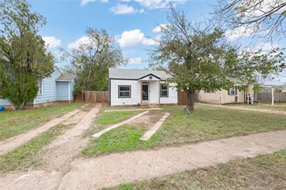 2017 Sycamore Street, Abilene, TX 79602 - Photo 3