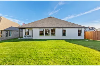 10400 Sunset Shore Drive, Grand Prairie, TX 76065 - Photo 25