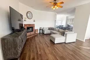 802 John Thomas Dr, Keene, TX 76059 - Photo 5