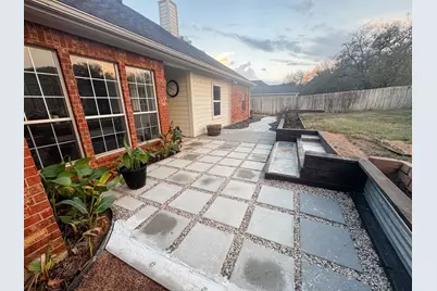 802 John Thomas Drive, Keene, TX 76059 - Photo 25