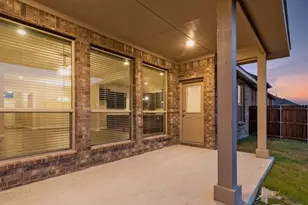 10420 Sunset Shore Dr, Grand Prairie, TX 76065 - Photo 29