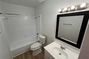 2133 Quail Hollow Dr, Grand Prairie, TX 75051 - Photo 13