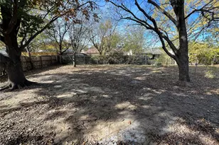 2133 Quail Hollow Dr, Grand Prairie, TX 75051 - Photo 29