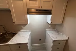 917 Garden Dr, Garland, TX 75040 - Photo 9