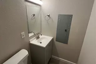 917 Garden Dr, Garland, TX 75040 - Photo 15