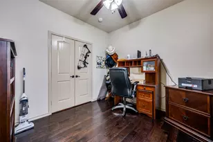 5813 Longmont Dr, Denton, TX 76208 - Photo 9