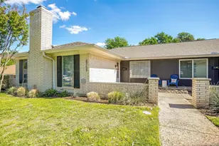 4759 Fieldcrest Dr, Fort Worth, TX 76109 - Photo 3