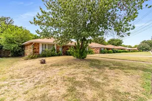 3024 Conflans Rd, Irving, TX 75061 - Photo 3