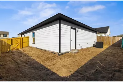 303 Paschall Boulevard, Mabank, TX 75147 - Photo 27