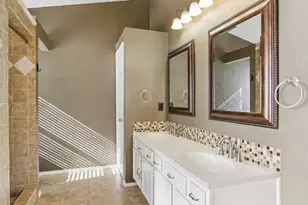 607 Ashcroft Dr, Grapevine, TX 76051 - Photo 25