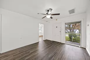 1713 Hemphill Dr, Dallas, TX 75216 - Photo 13