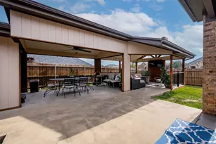 2168 Liriope Ln, Waxahachie, TX 75165 - Photo 35