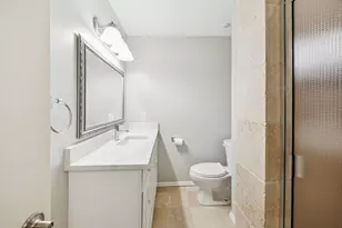 9717 Ravensway Dr, Dallas, TX 75238 - Photo 21