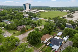 2923 Live Oak Ave, Waco, TX 76708 - Photo 27