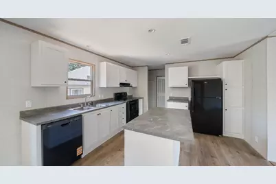 207 Woody, Mabank, TX 75156 - Photo 5