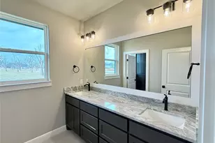 3714 Tremont Ln, Granbury, TX 76049 - Photo 15