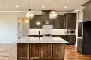 3714 Tremont Ln, Granbury, TX 76049 - Photo 7