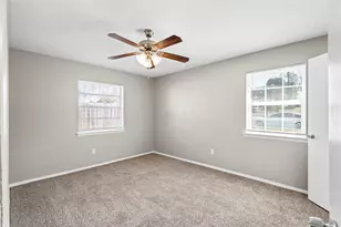 4021 Happy Canyon Dr, Dallas, TX 75241 - Photo 9