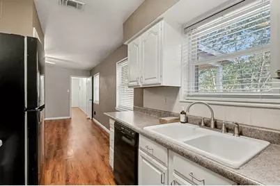 1202 Crane Drive, Euless, TX 76039 - Photo 11