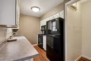 1202 Crane Dr, Euless, TX 76039 - Photo 9