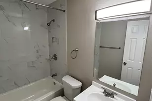 10222 Oak Gate Ln, Dallas, TX 75217 - Photo 17