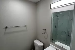 10222 Oak Gate Ln, Dallas, TX 75217 - Photo 11