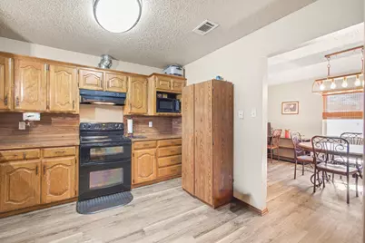 8901 Eastview Drive, Crandall, TX 75114 - Photo 9