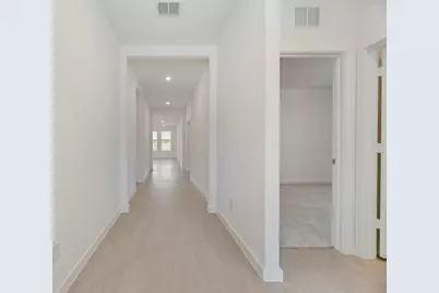 10032 Crystal Bend Drive, Fort Worth, TX 76108 - Photo 3