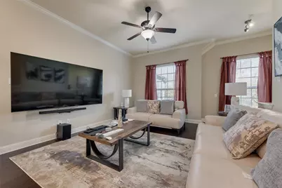 5007 Venecia Way, Grand Prairie, TX 75052 - Photo 1