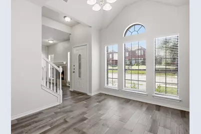 1741 Circle Creek Drive, Lewisville, TX 75067 - Photo 9