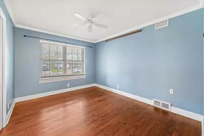 10637 Lakemere Drive, Dallas, TX 75238 - Photo 21