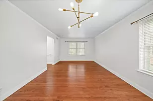 10637 Lakemere Dr, Dallas, TX 75238 - Photo 11