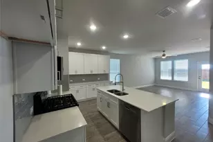 2702 Island Palm Ct, Forney, TX 75126 - Photo 3