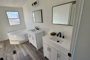 288 Salt Grass Cir, Poolville, TX 76487 - Photo 21