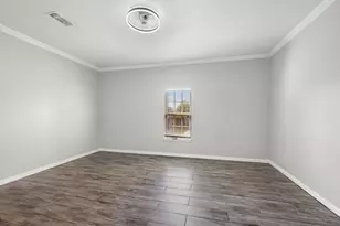 1004 S Sargent St, Fort Worth, TX 76105 - Photo 23