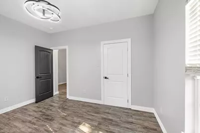 1004 S Sargent Street, Fort Worth, TX 76105 - Photo 11