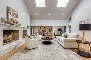 17119 Skelton Pl, Dallas, TX 75248 - Photo 3