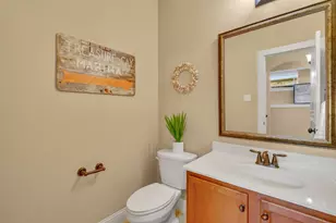 920 Brook Forest Ln, Euless, TX 76039 - Photo 9