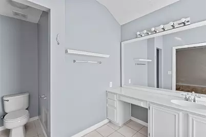 1025 Highland Station Drive, Saginaw, TX 76131 - Photo 21