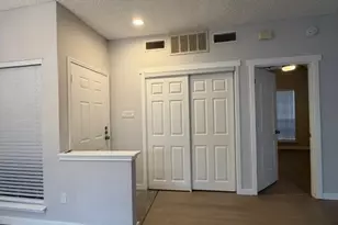 9747 Whitehurst Dr, Dallas, TX 75243 - Photo 5