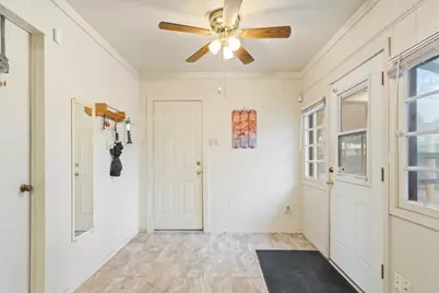 5719 Stratford Drive, Waco, TX 76710 - Photo 11