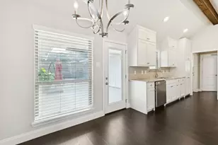 6006 Gentle Knoll Ln, Dallas, TX 75248 - Photo 7