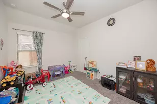 3229 Trails End Rd, Aubrey, TX 76227 - Photo 9